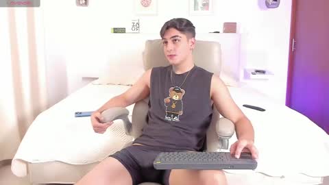 Thiago Winteer online show from November 5, 2:02 am