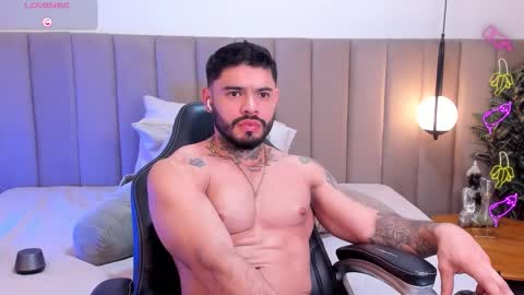 thiago online show from December 15, 8:33 am