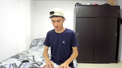 Thiago Wells online show from December 26, 12:46 am