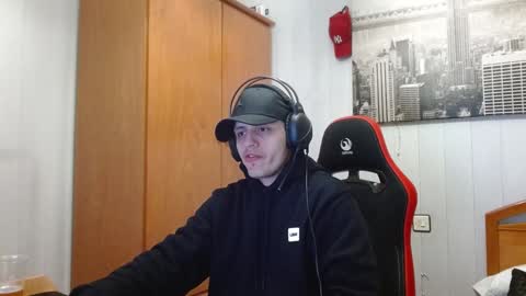 Latino 8.5 inches online show from January 19, 1:32 am