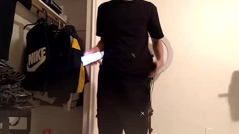 Snapshot of thickbigdick789 chatting on October 17, 7:12 am thickbigdick789 online show from October 17, 7:12 am