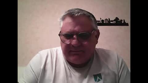 Thierrysymp online show from February 11, 4:56 pm