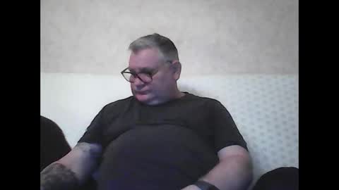 Snapshot of thierrysymp chatting on February 10, 5:41 pm Thierrysymp online show from February 10, 5:41 pm