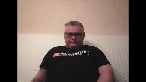 Snapshot of thierrysymp chatting on February 18, 6:06 pm Thierrysymp online show from February 18, 6:06 pm