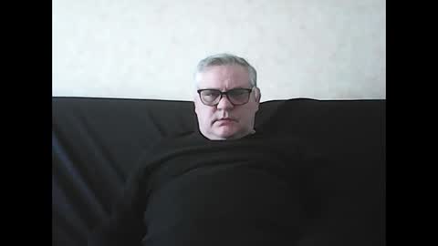 Snapshot of thierrysymp chatting on January 4, 10:05 am Thierrysymp online show from January 4, 10:05 am