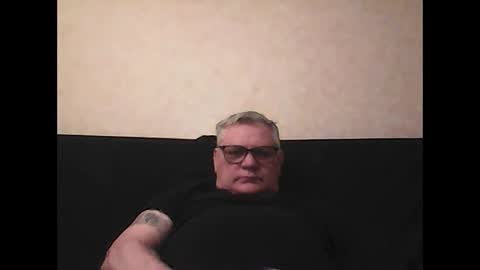 Snapshot of thierrysymp chatting on February 26, 7:03 pm Thierrysymp online show from February 26, 7:03 pm