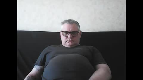Snapshot of thierrysymp chatting on February 23, 10:45 am Thierrysymp online show from February 23, 10:45 am