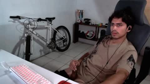 Snapshot of thieves_us chatting on October 2, 6:56 pm thieves_us online show from October 2, 6:56 pm