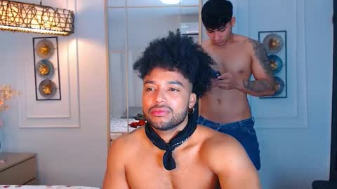 MICHAEL AND CRISS online show from December 19, 2:14 pm