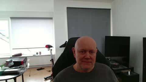 thomas315627 online show from April 15, 1:33 pm