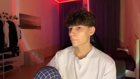 Thomas Hill online show from March 10, 10:49 pm