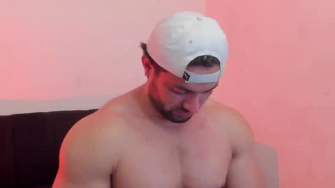 Thomas Brandon online show from April 25, 1:08 am