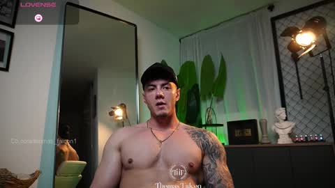 Thomas Falcon online show from March 7, 1:25 am