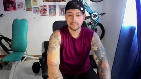 Thomas online show from November 26, 6:22 pm