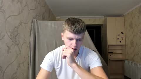 Snapshot of thomas_shelbivip chatting on October 11, 4:44 pm Tomas online show from October 11, 4:44 pm