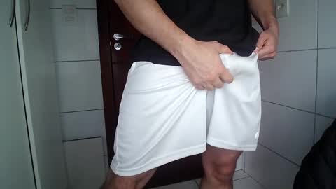 thomaz__ online show from October 17, 6:45 pm