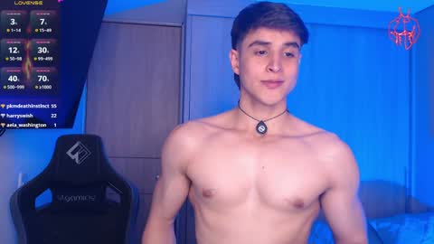 Thom Klein online show from March 25, 8:02 pm