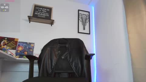 thonydupont online show from September 9, 8:41 pm