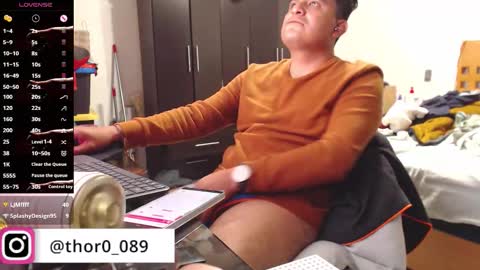 thor0200 online show from March 19, 4:48 am