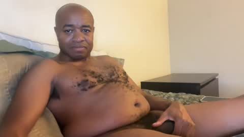 Snapshot of throbbingxxx chatting on October 12, 9:47 am austin xzandros online show from October 12, 9:47 am