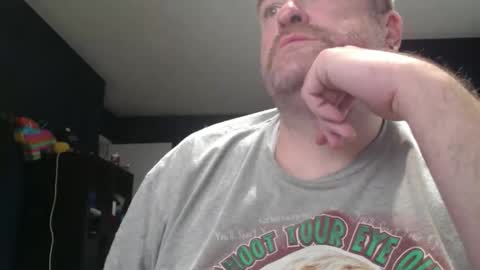 throwawayjrl online show from April 13, 12:06 pm