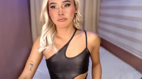 Sam online show from September 25, 2:54 am