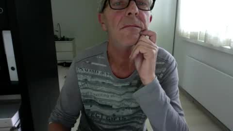 tiburzio online show from September 11, 12:26 pm