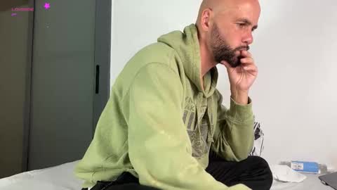 Tim Beard online show from March 30, 12:00 am