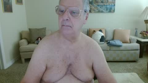 timealone120000 online show from April 22, 7:07 pm