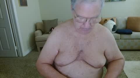 timealone120000 online show from April 26, 6:38 pm