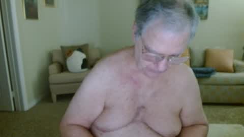 timealone120000 online show from November 26, 6:33 pm