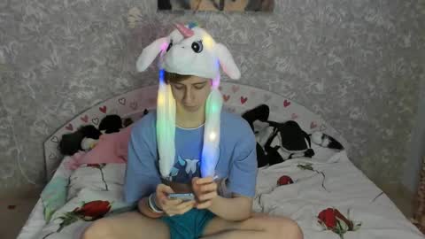 Snapshot of timothy_fox chatting on March 12, 7:59 pm Timothy Fox online show from March 12, 7:59 pm