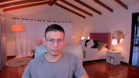 timi  jones online show from September 15, 11:11 am