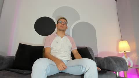 timi  jones online show from January 9, 8:44 pm