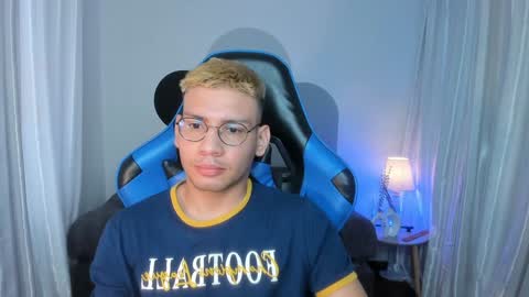 timi  jones online show from December 27, 11:50 am