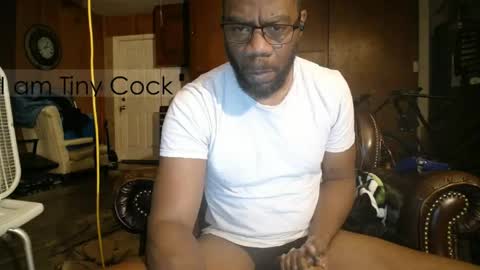 tinycock_1979 online show from April 22, 1:16 pm