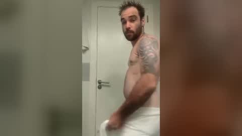 titjo6861 online show from July 28, 11:58 pm
