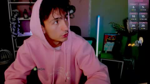 tobi_yours online show from September 17, 2:45 am