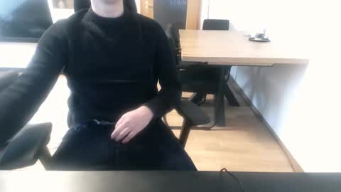 tobisk online show from November 21, 11:53 am