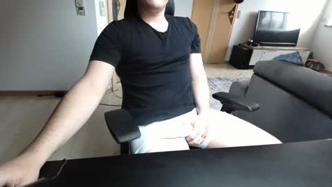 tobisk online show from June 1, 5:19 am