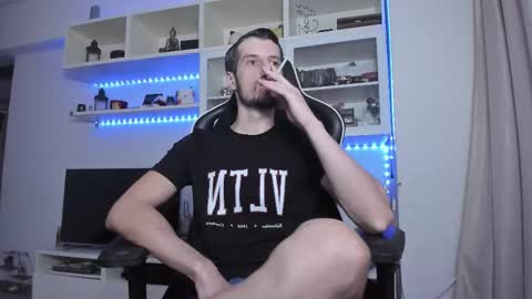 Todd online show from November 2, 12:37 am