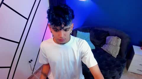 todoroki_g online show from November 24, 12:28 pm