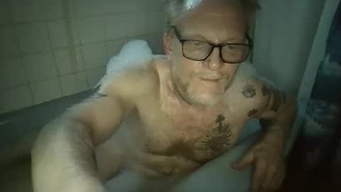 tokenless_boner online show from December 21, 1:19 pm