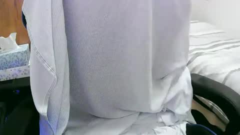 tolon408472 online show from January 27, 12:33 am