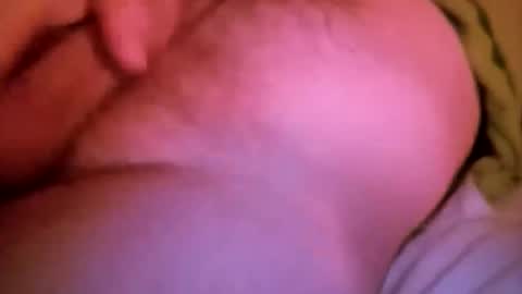 tom011233 online show from December 1, 4:48 am