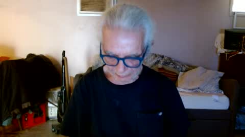 tom112292014 online show from June 14, 2:41 pm