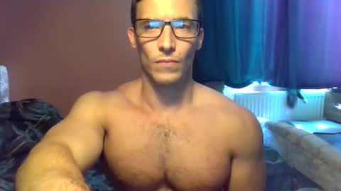 Snapshot of tom90ukx chatting on September 17, 1:23 pm tom90ukx online show from September 17, 1:23 pm