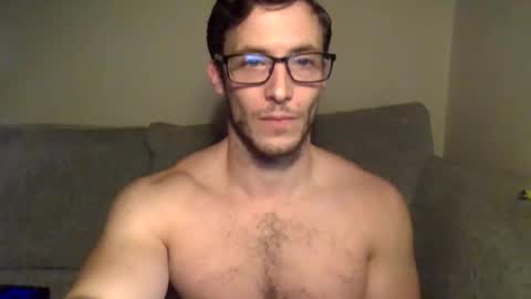 Snapshot of tom90ukx chatting on December 12, 5:48 pm tom90ukx online show from December 12, 5:48 pm