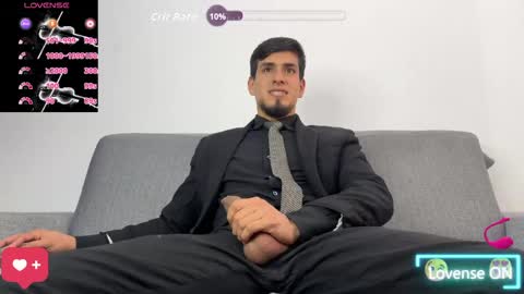 TOM online show from April 22, 7:40 pm