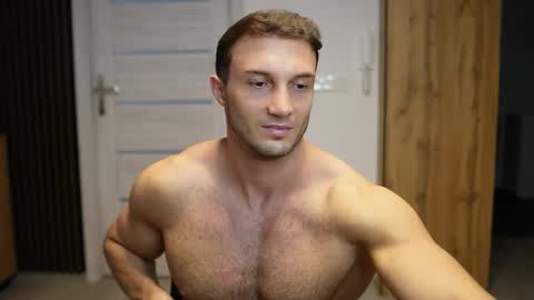 Tom online show from September 15, 9:43 am